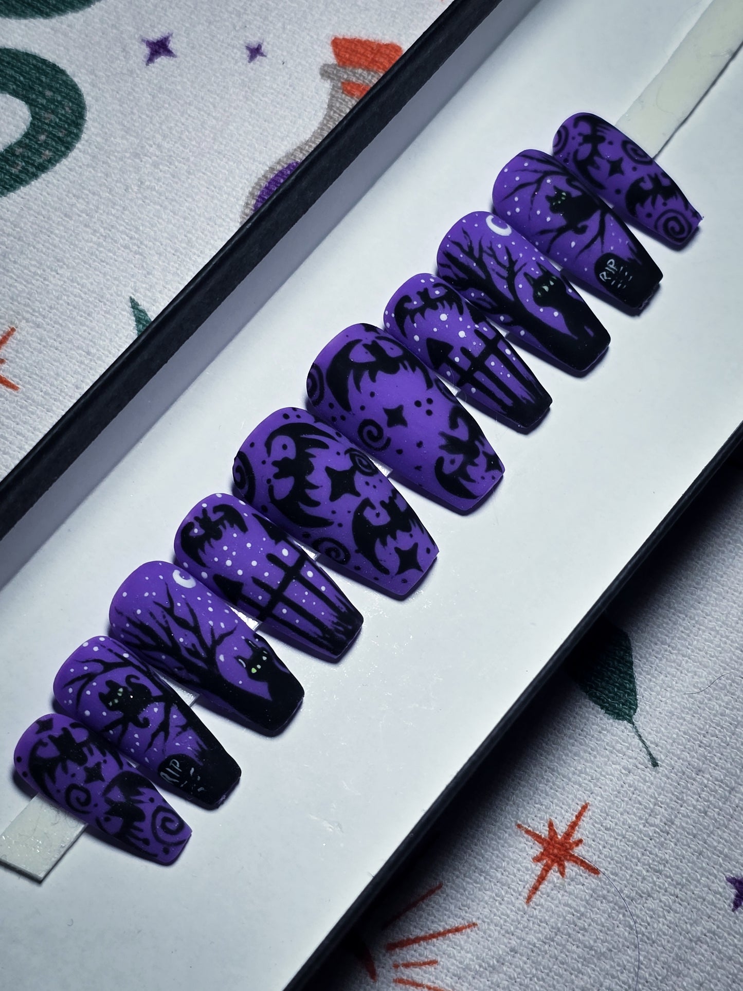 The Witching Grounds (Glow in the Dark) Press on Nail Set
