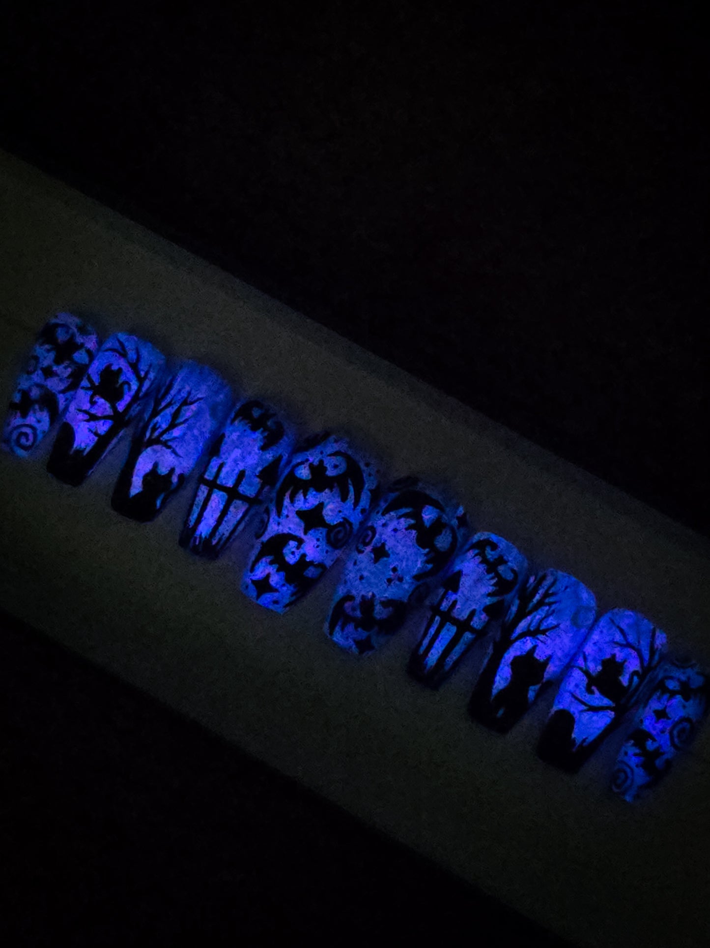 The Witching Grounds (Glow in the Dark) Press on Nail Set