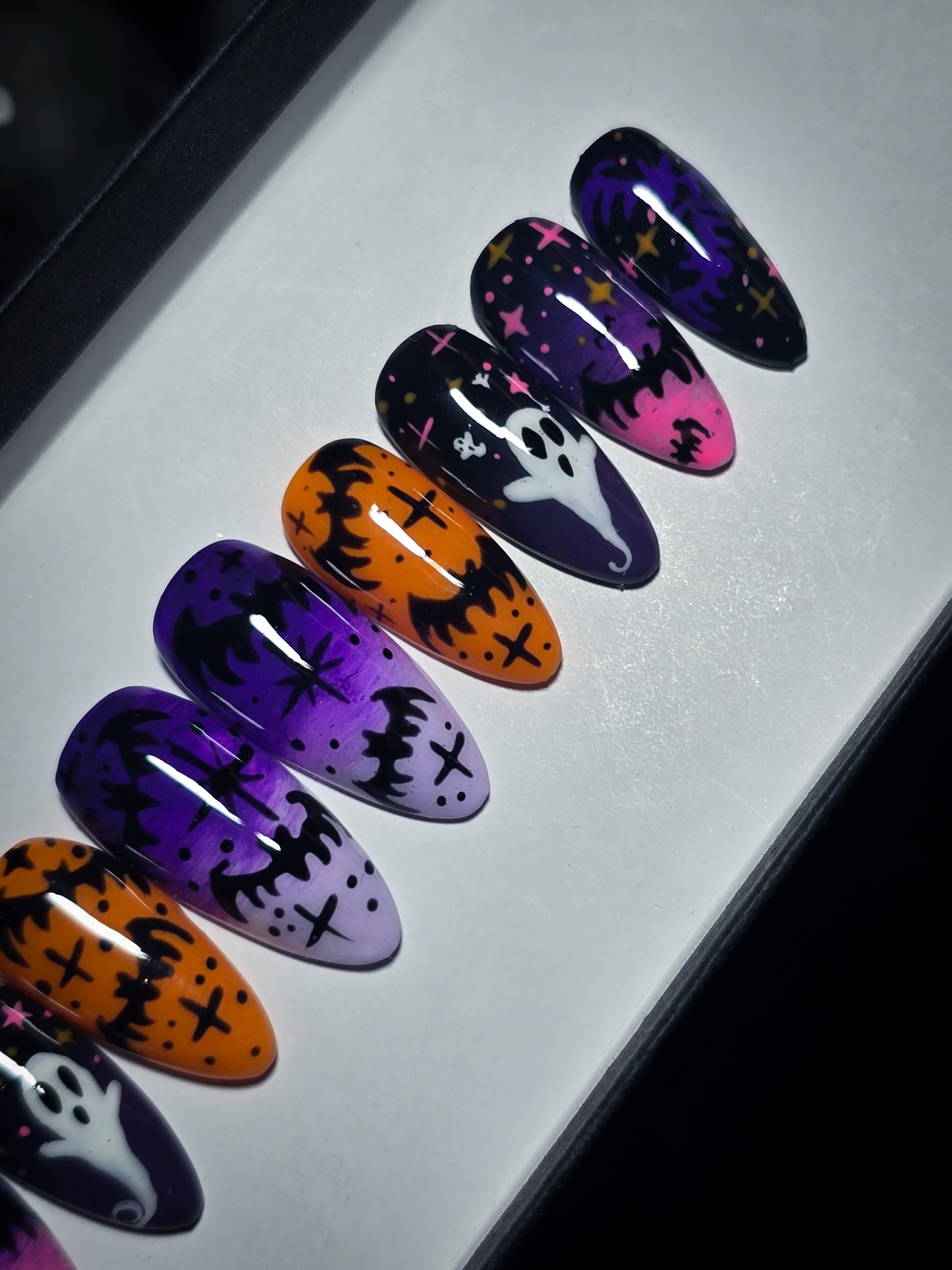 Flights of Fright Press on Nail Set