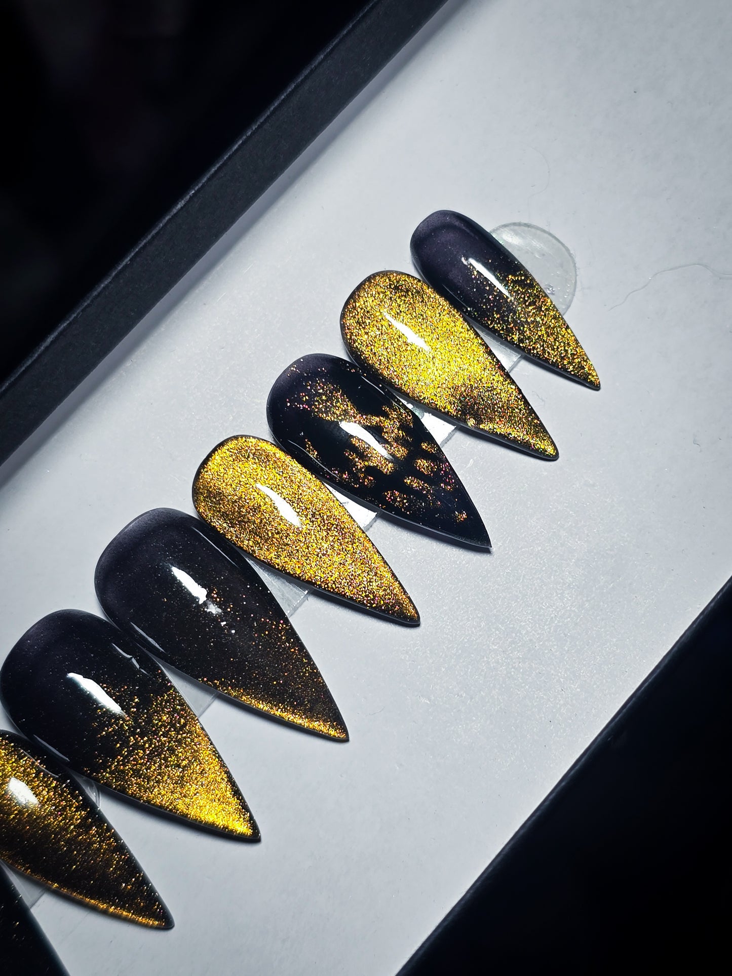Gilded Ghoul Press on Nail Set