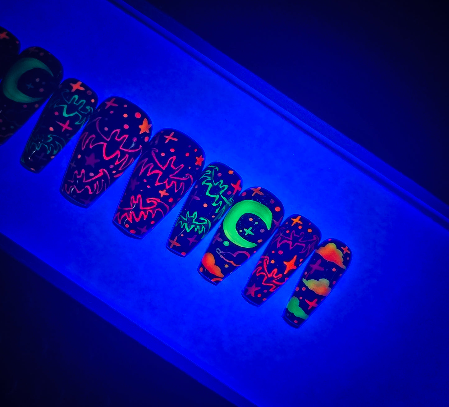 Lunar Bat Party Press on Nail set