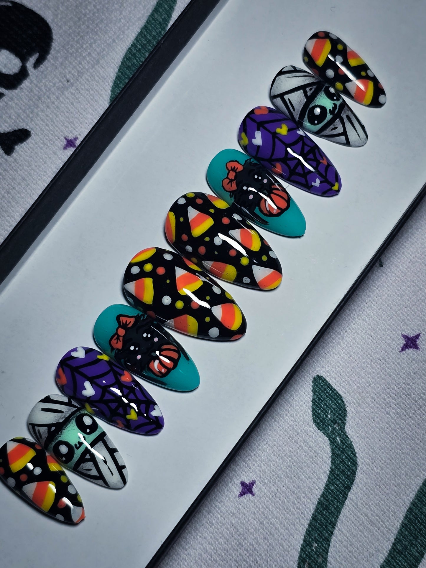 Candy Corn Cuties Press on Nail Set
