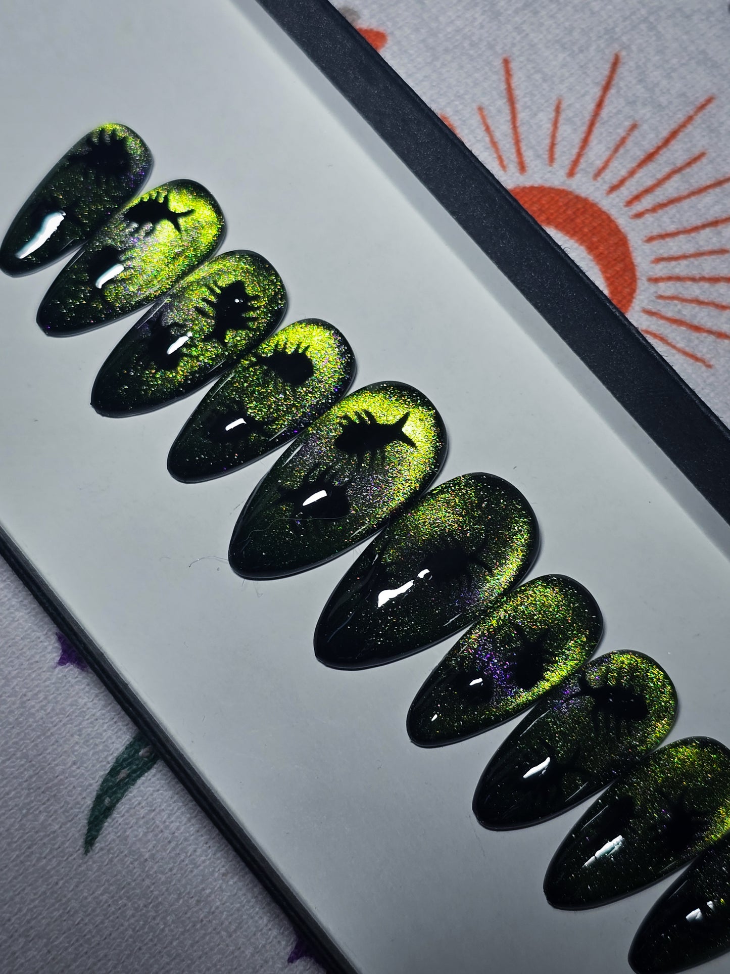 Beetle POP! Press on Nail Set