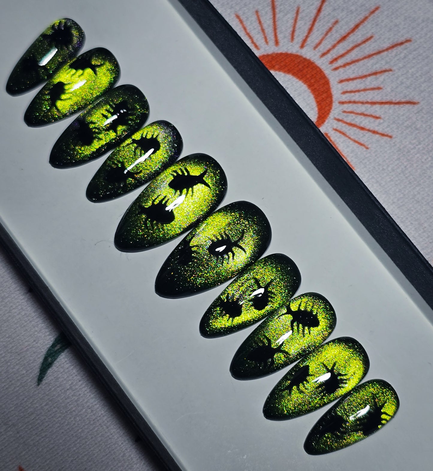 Beetle POP! Press on Nail Set