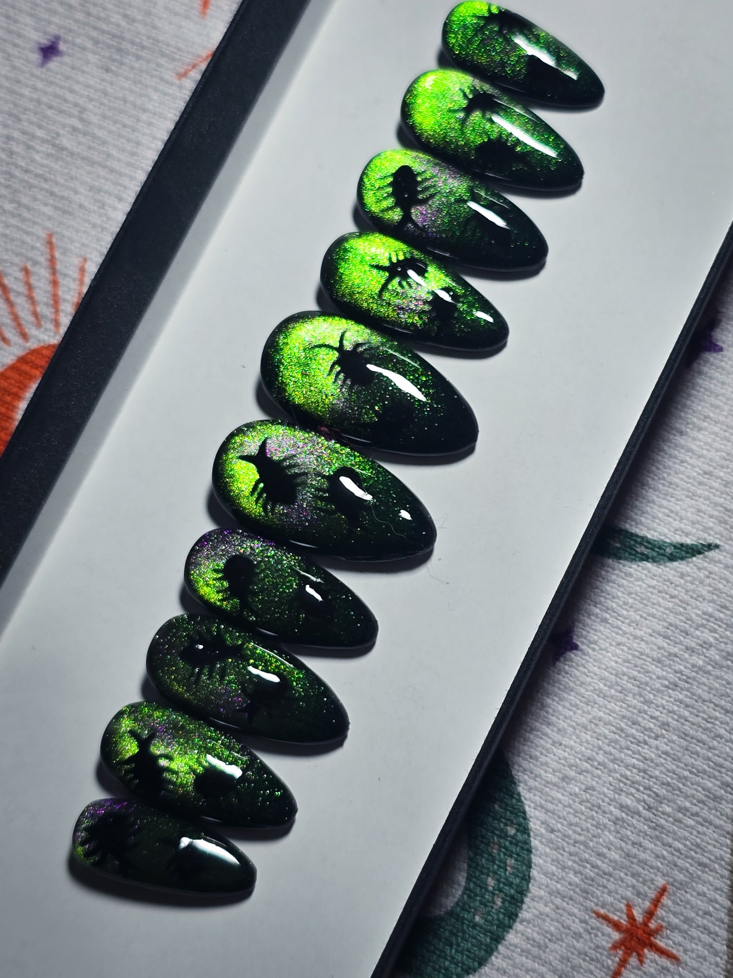 Beetle POP! Press on Nail Set
