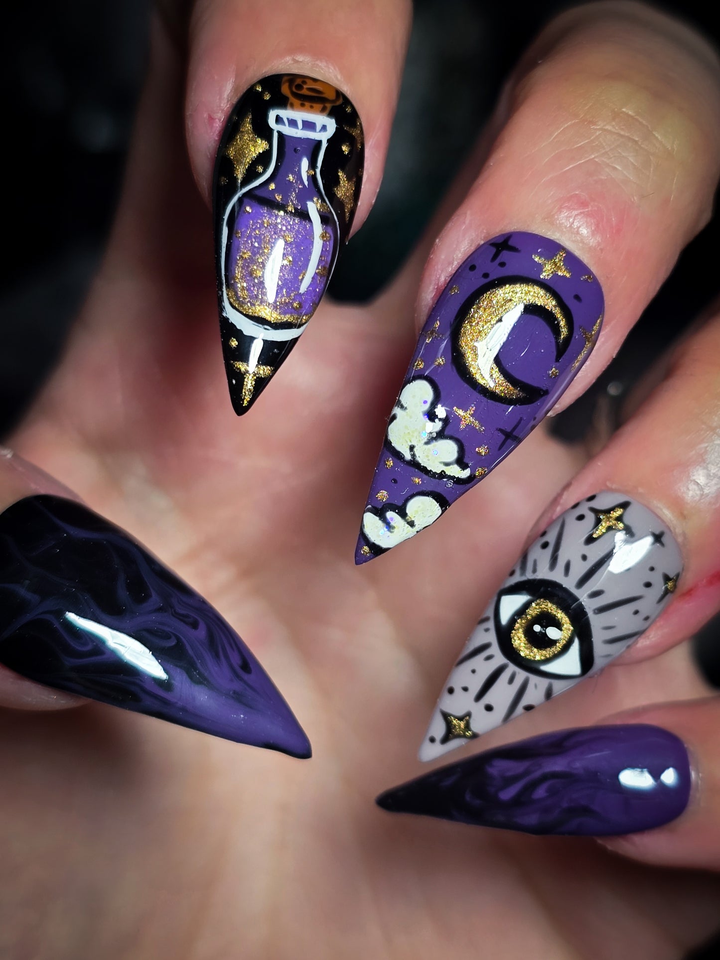 A Pinch of Moonlight press on Nail Set