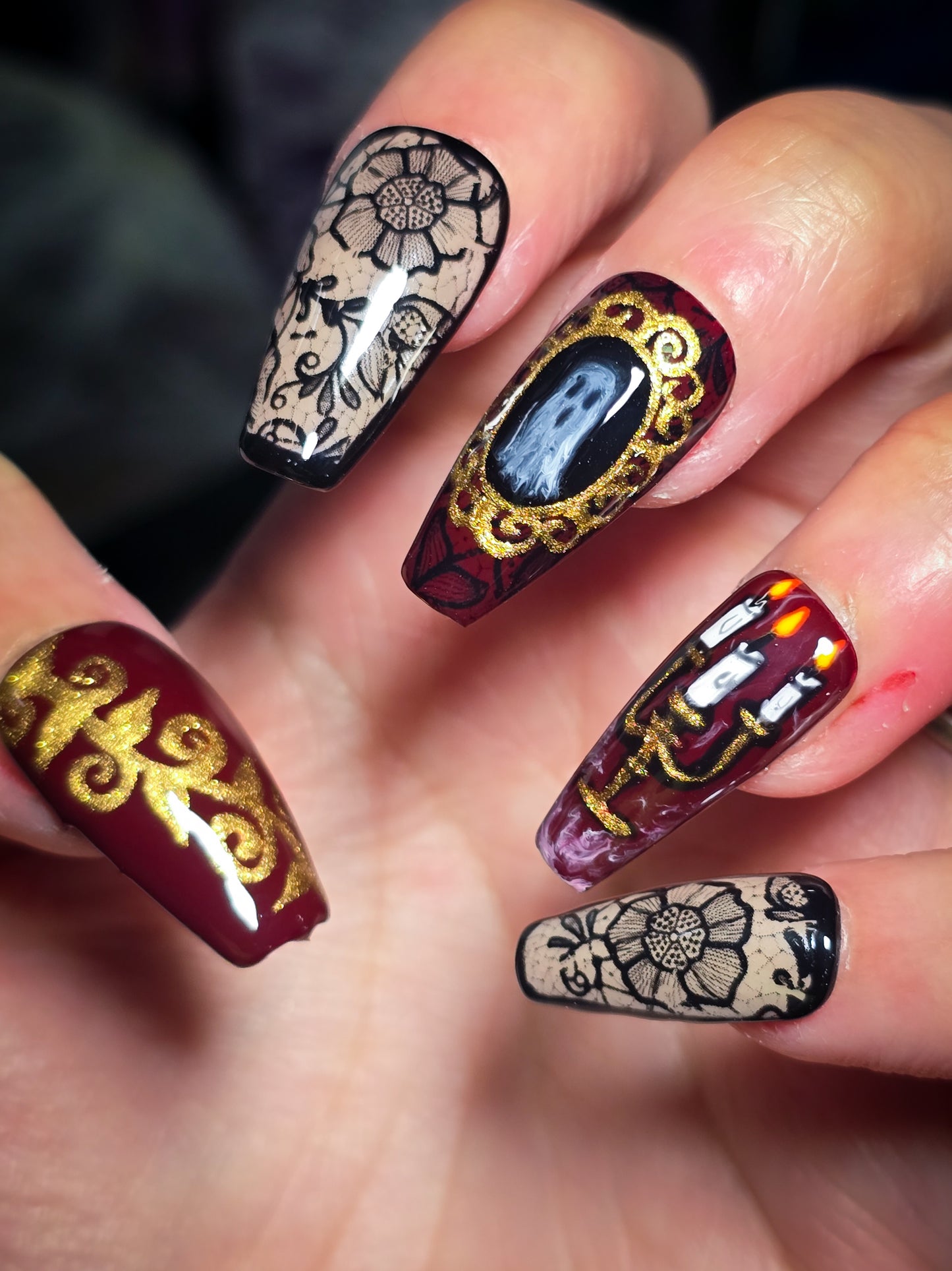 The Haunter Parlor Press on Nail Set