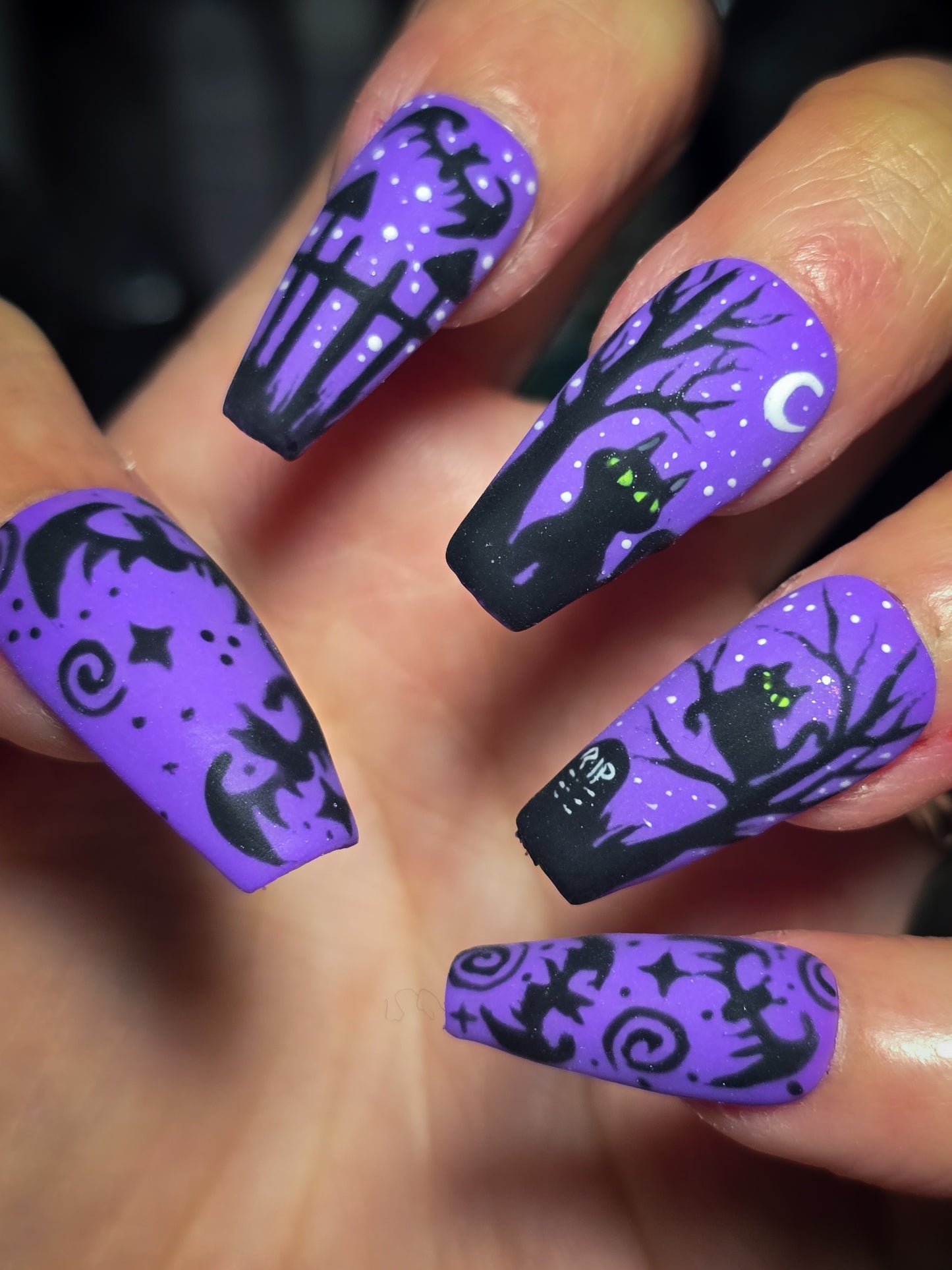 The Witching Grounds (Glow in the Dark) Press on Nail Set