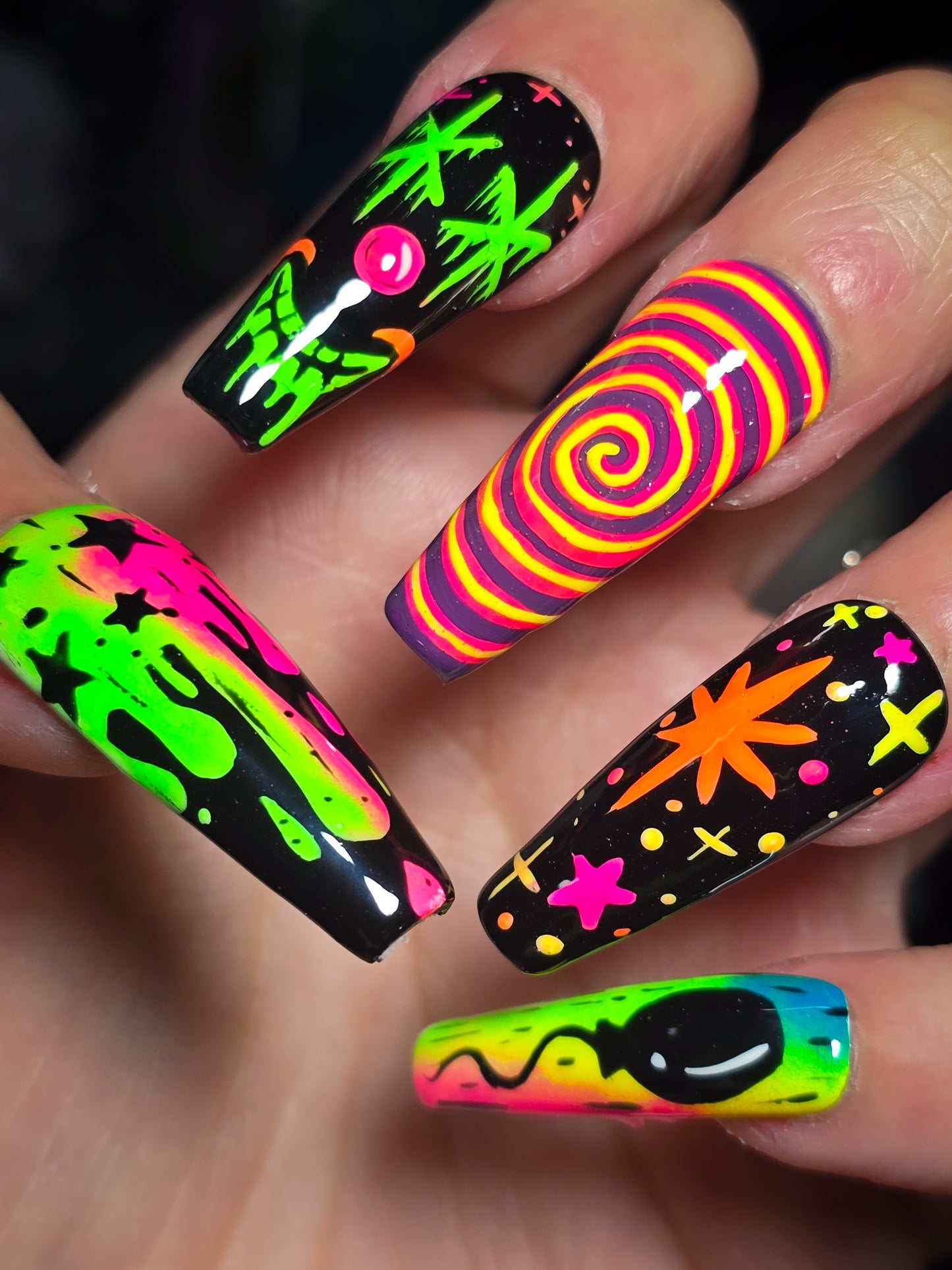 Toxic Circus Press on Nail Set