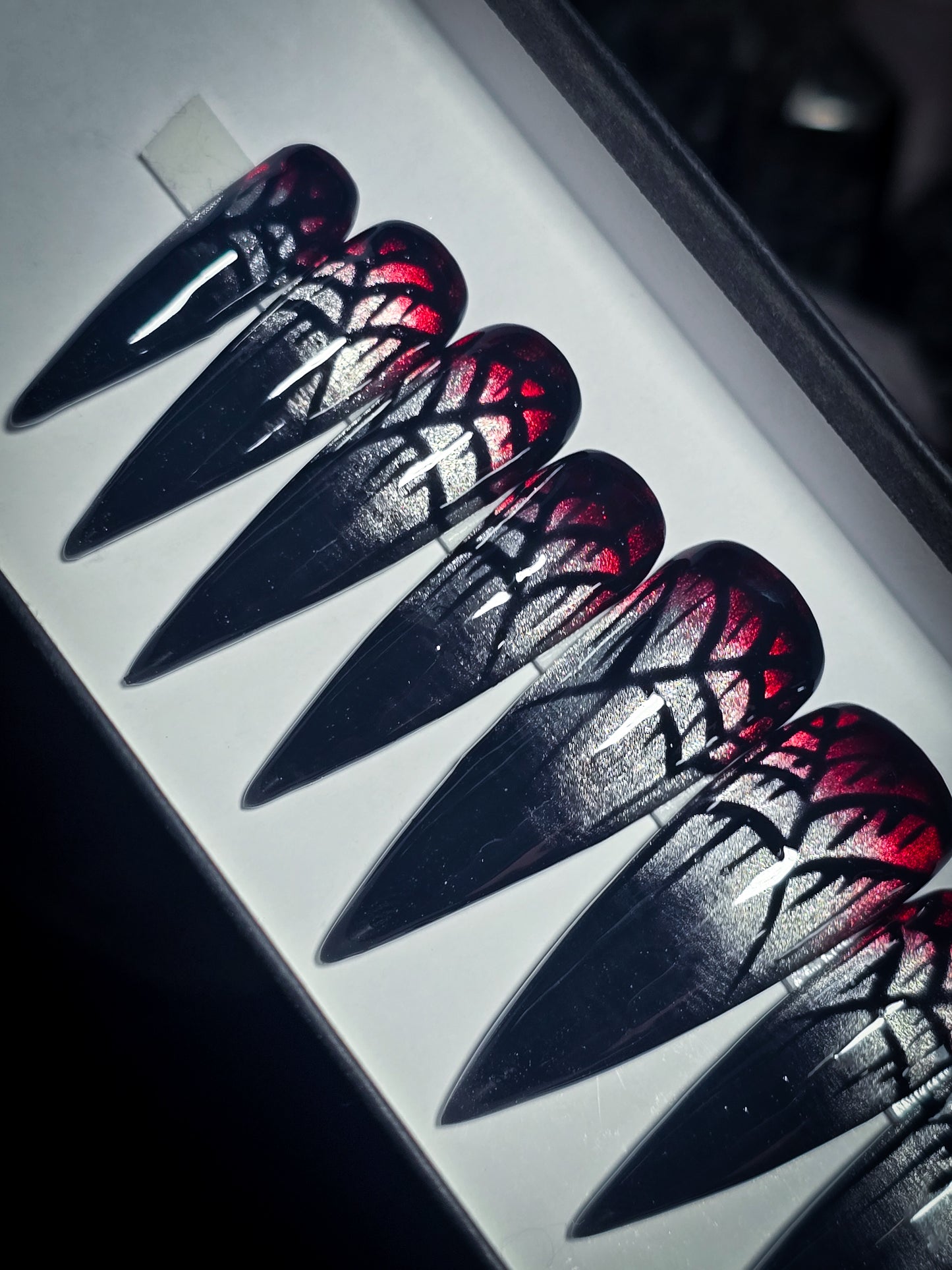 Widows Web Press on Nail set