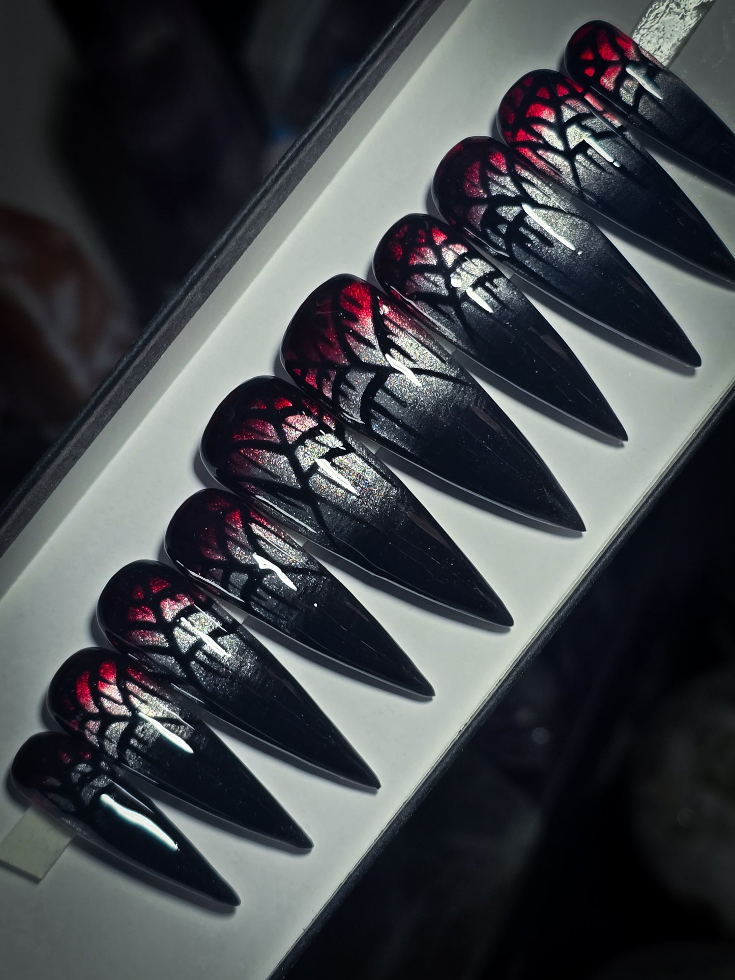 Widows Web Press on Nail set