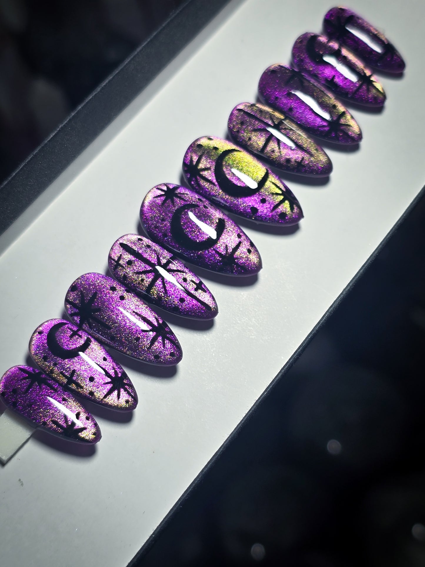 Amethyst Eclipse Press on Nail set