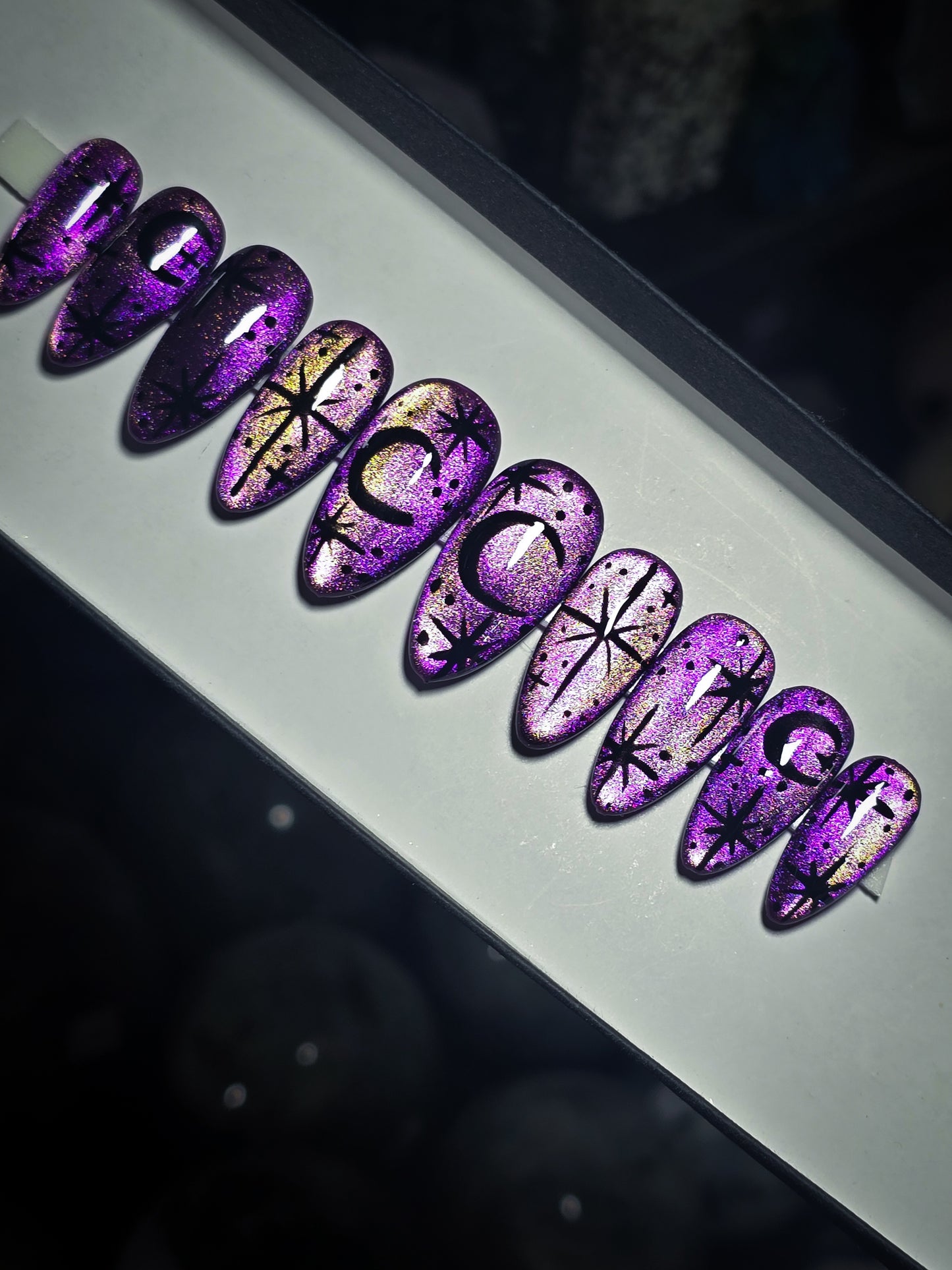 Amethyst Eclipse Press on Nail set