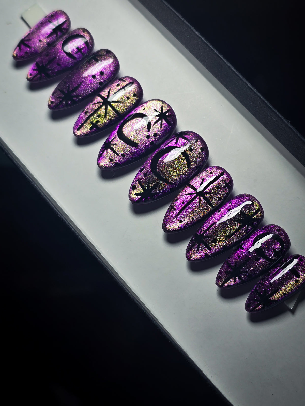 Amethyst Eclipse Press on Nail set