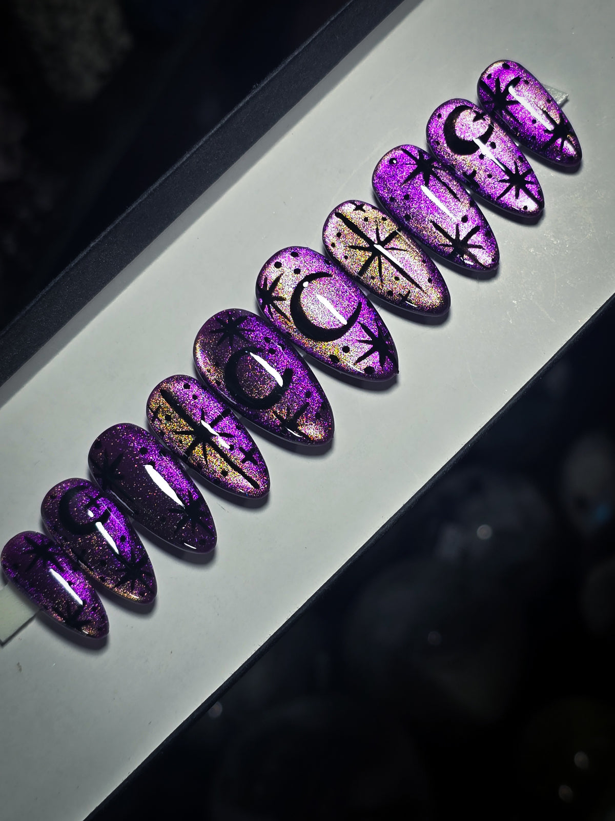 Amethyst Eclipse Press on Nail set