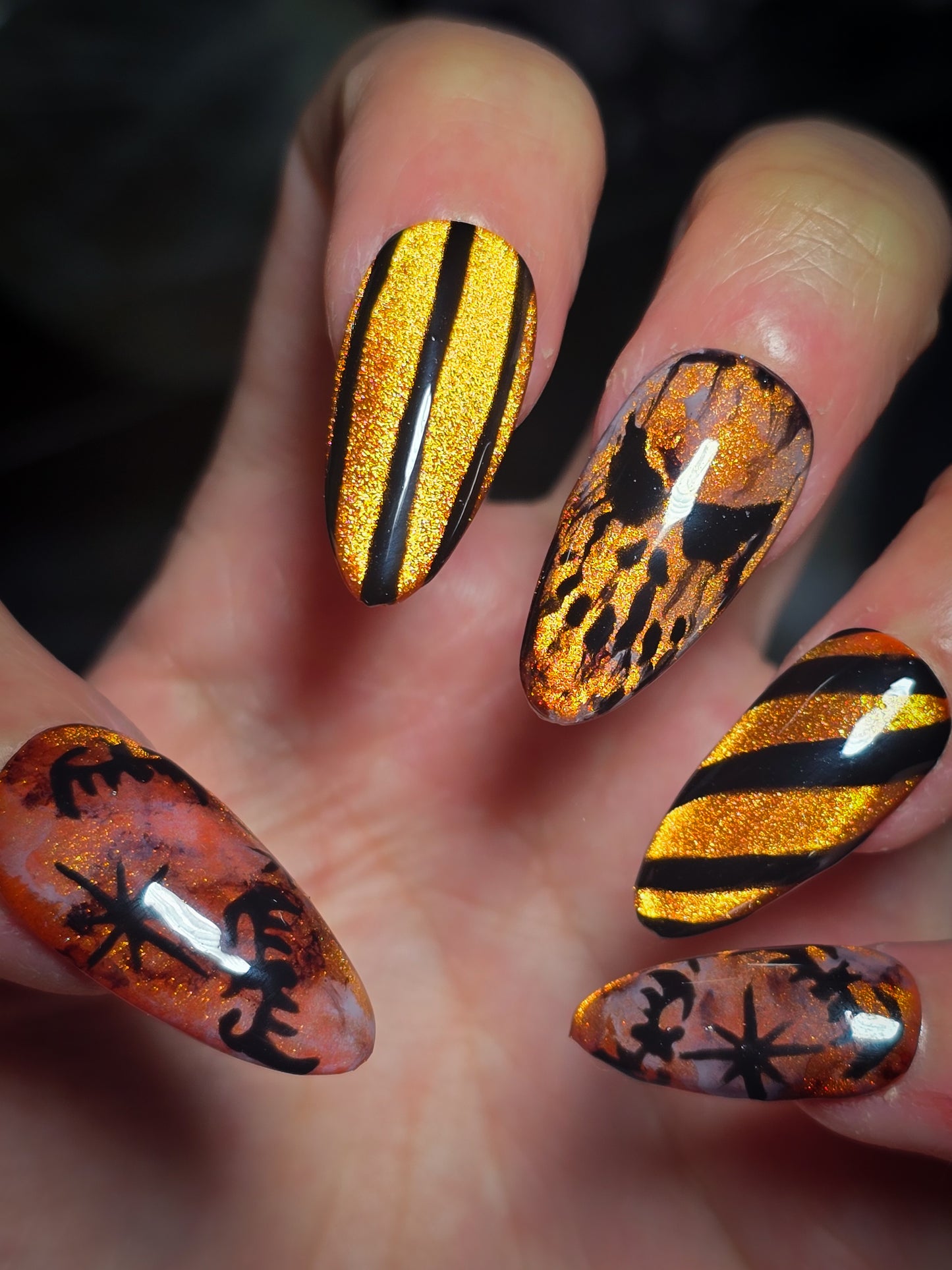 Creatures of the Night Press on Nail set