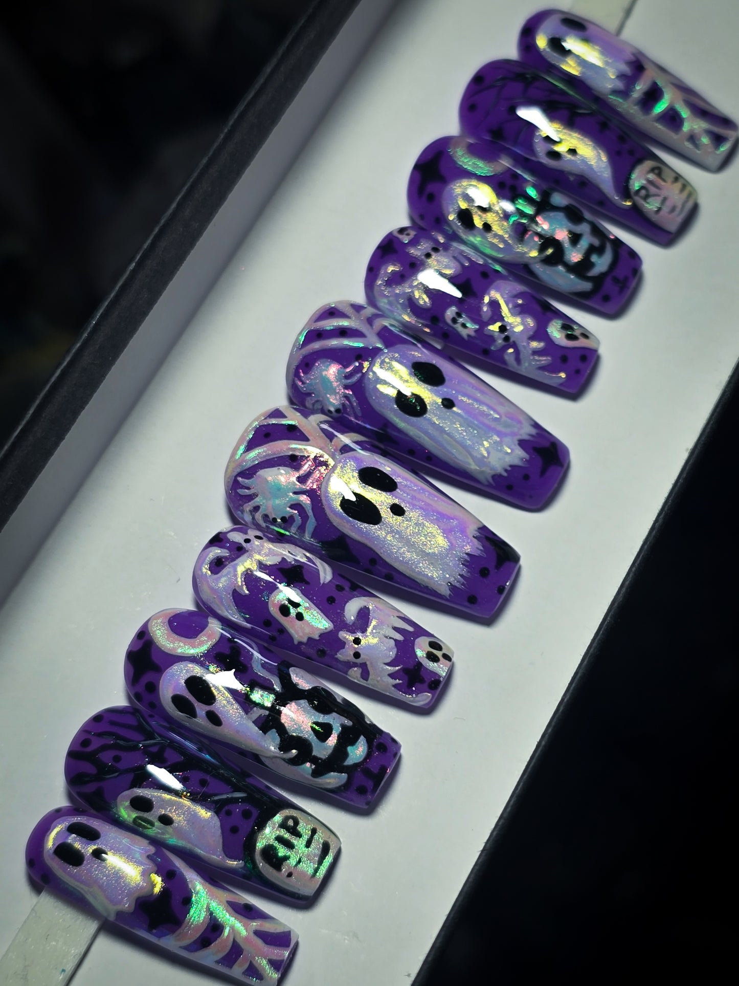 Afterlife Afterglow (Glow in the Dark) Press on Nail set