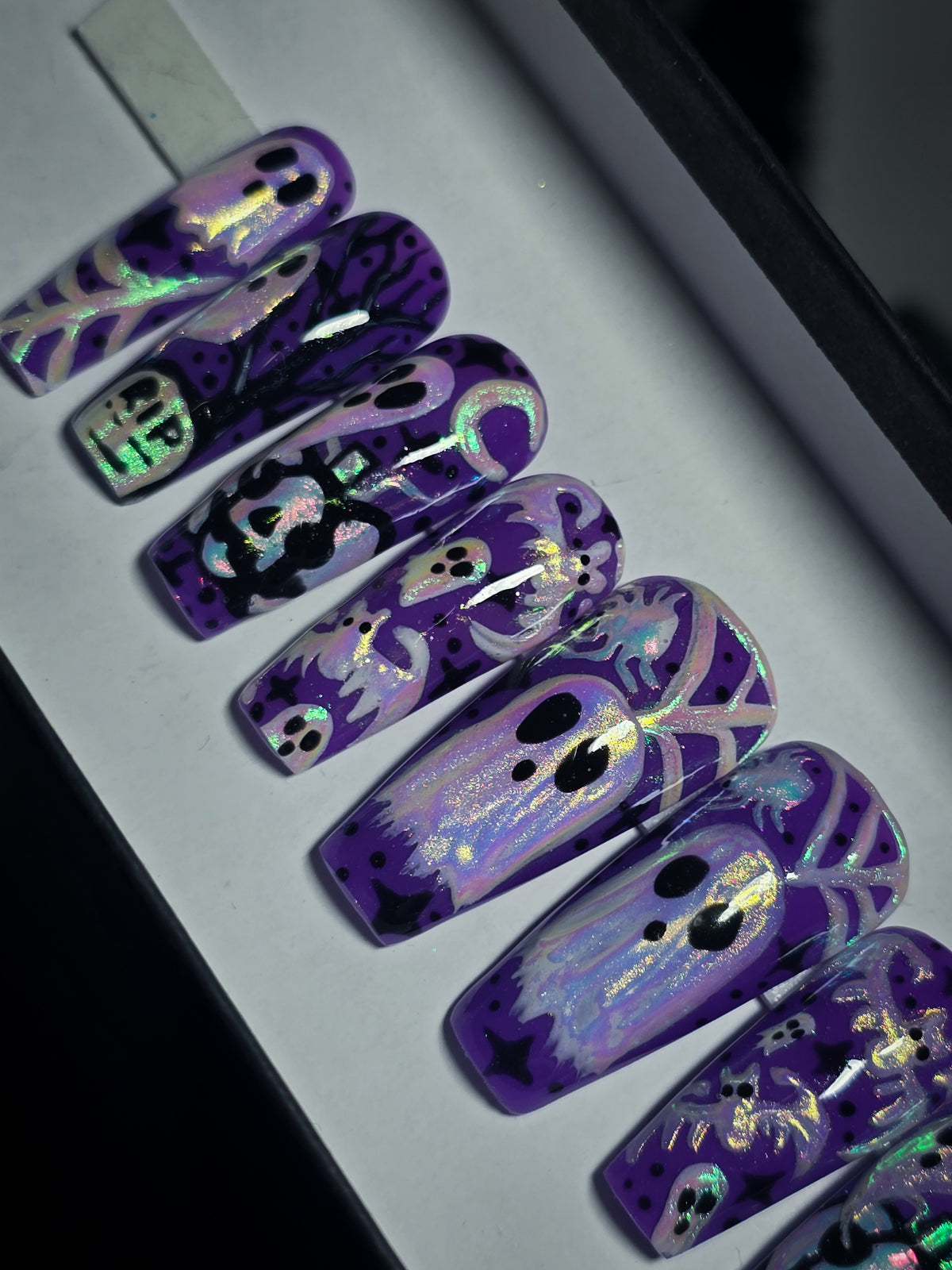 Afterlife Afterglow (Glow in the Dark) Press on Nail set