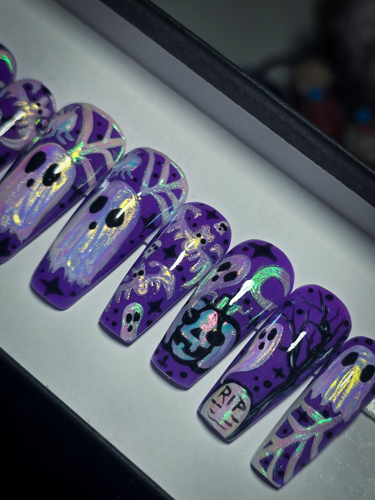 Afterlife Afterglow (Glow in the Dark) Press on Nail set