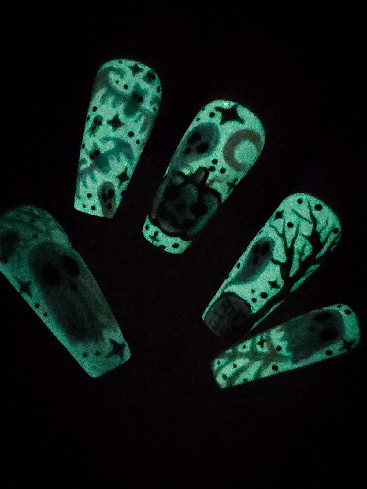 Afterlife Afterglow (Glow in the Dark) Press on Nail set