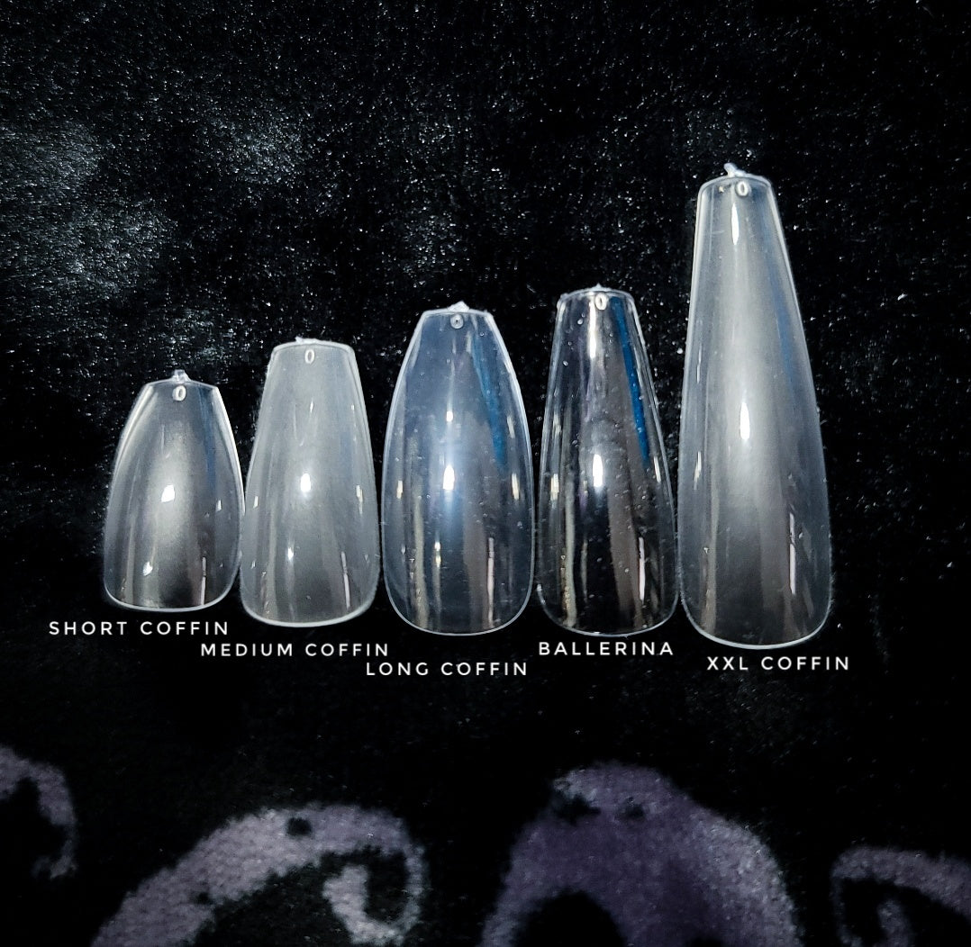 Romance Press on Nail Set