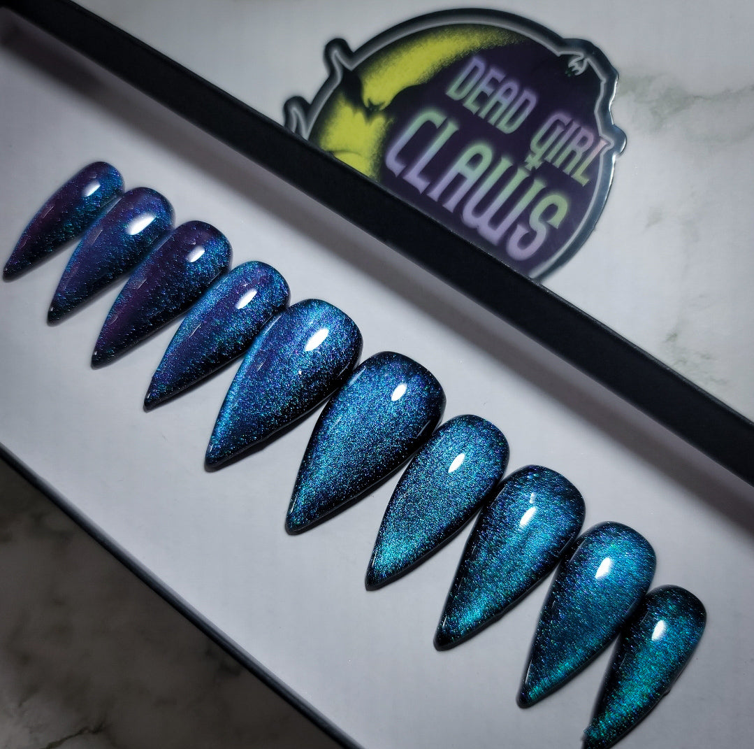 Mystic Teal Press on Nail Set