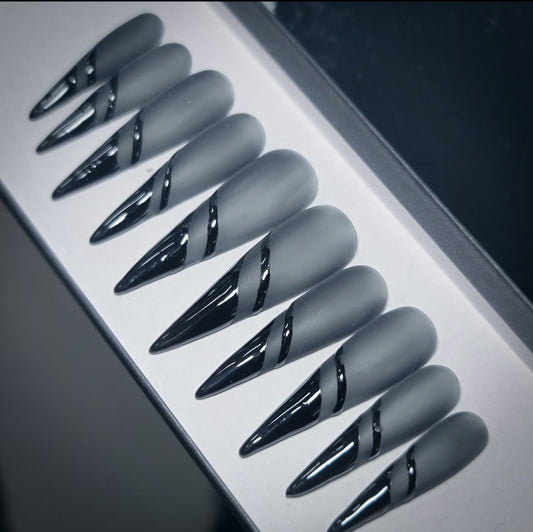 Knockout Press on Nails
