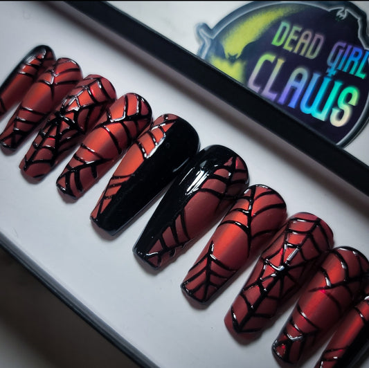 Creepy Queen Press on Nail Set