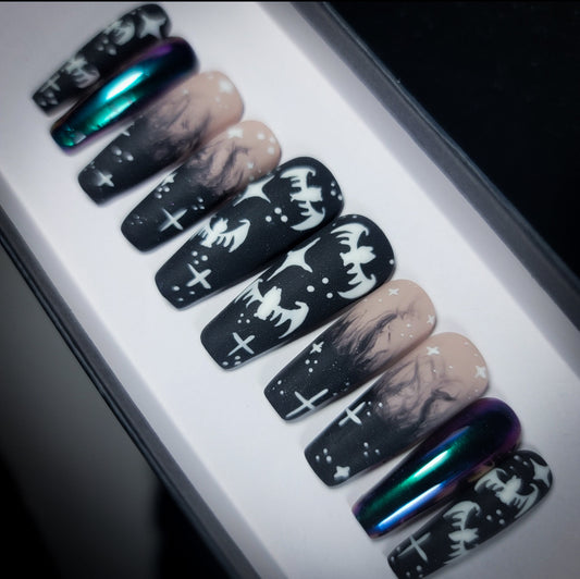 Creature Of the Night (Glow In the Dark) Press on Nail Set