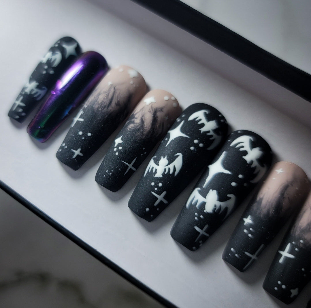 Creature Of the Night (Glow In the Dark) Press on Nail Set