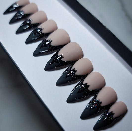 Embrace the Darkness Press on Nail Set