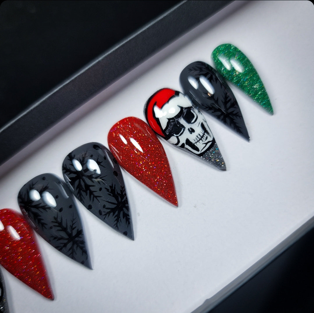 On the Waiting List Press on Nail Set