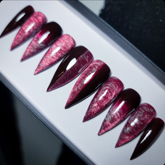 Divination Press on Nail Set