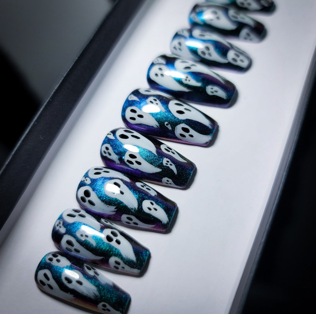 Spook! Press on Nail Set