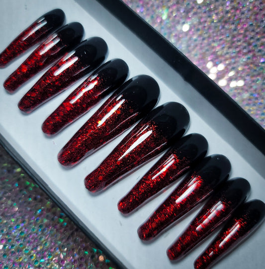 Bite Me Press on nail Set