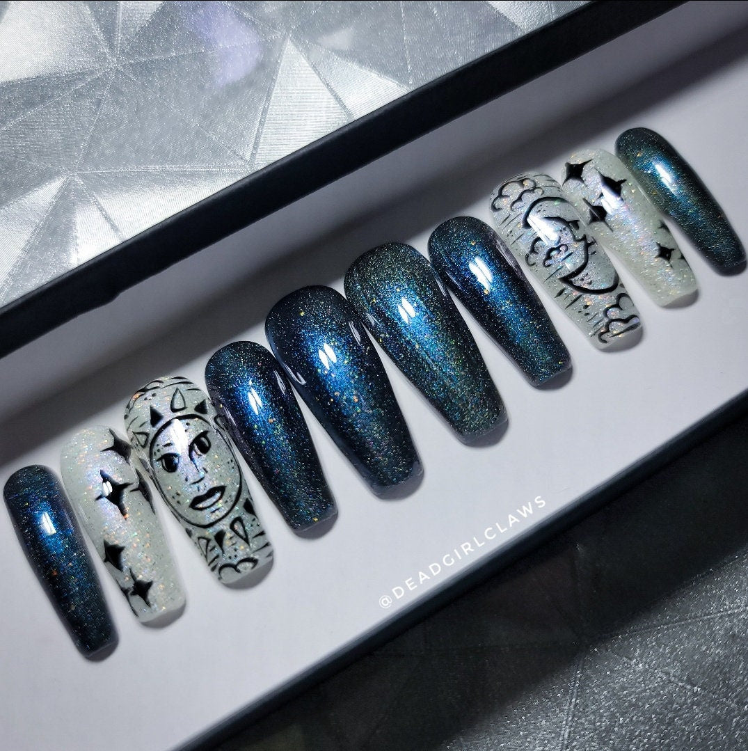 Celestial Press on Nail Set